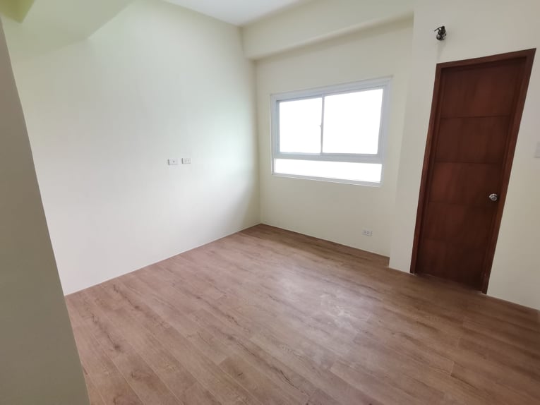 Northwoods Place SOHO Unit for SALE - photo 6