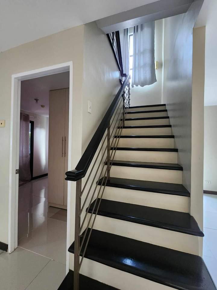 House and Lot for Sale - photo 3