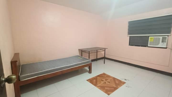 DECA- 4 2BR HOUSE FOR RENT!! — Townhouse in Lapu-Lapu City, Cebu, Philippines — Photo 3