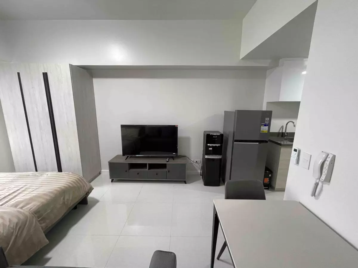 Brand New Studio Unit For Rent at Mandani Bay Mandaue Cebu - photo 6