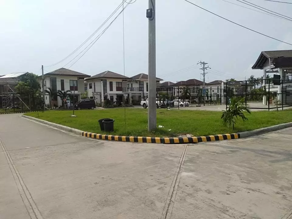 LOT FOR SALE @ZEN VIZKAYA RESIDENCES, MINGLANILLA  - photo 4