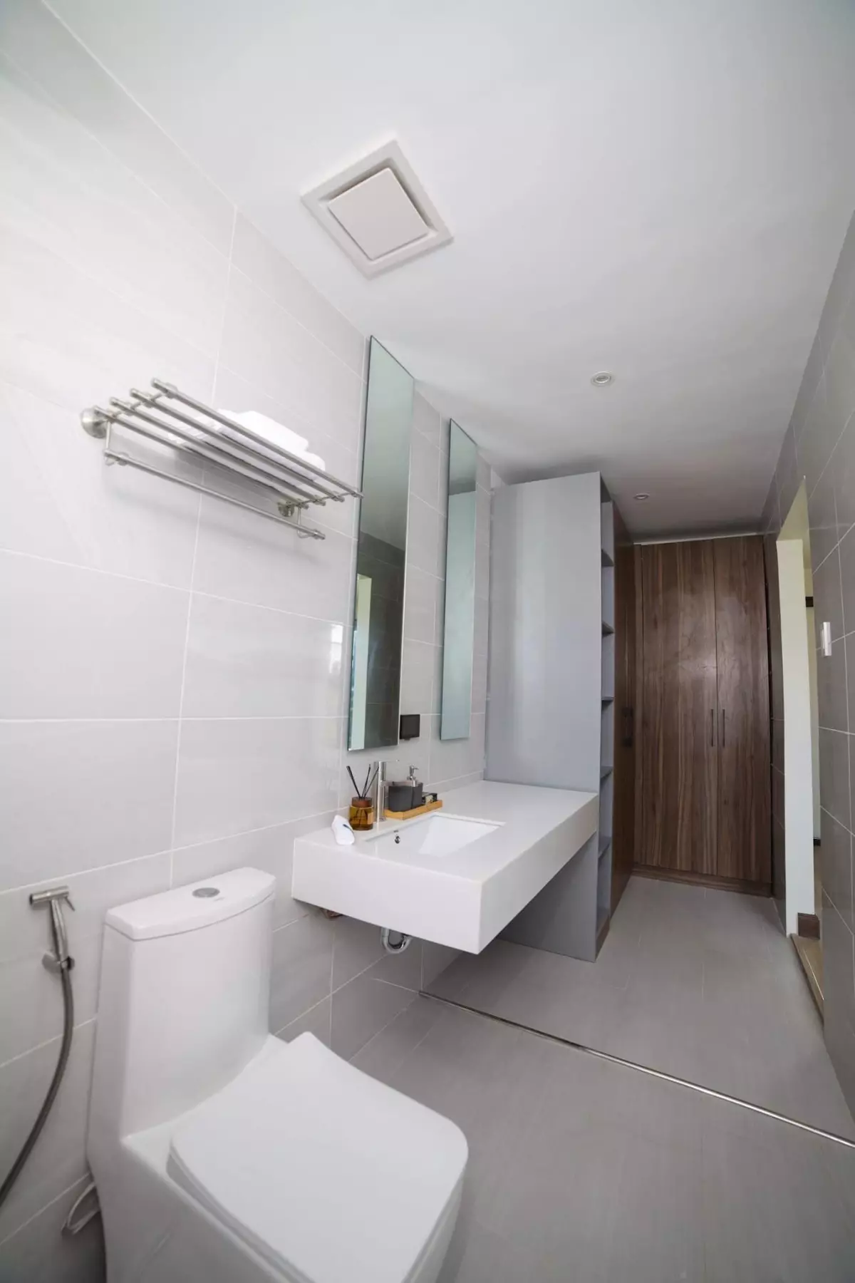 Open photo 19 of 21 — Brand New Resort Home With White Sand Beach In Mactan
