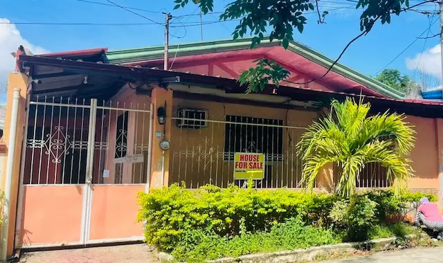 RUSH SALE! HOUSE and LOT - CLEAN TITLE