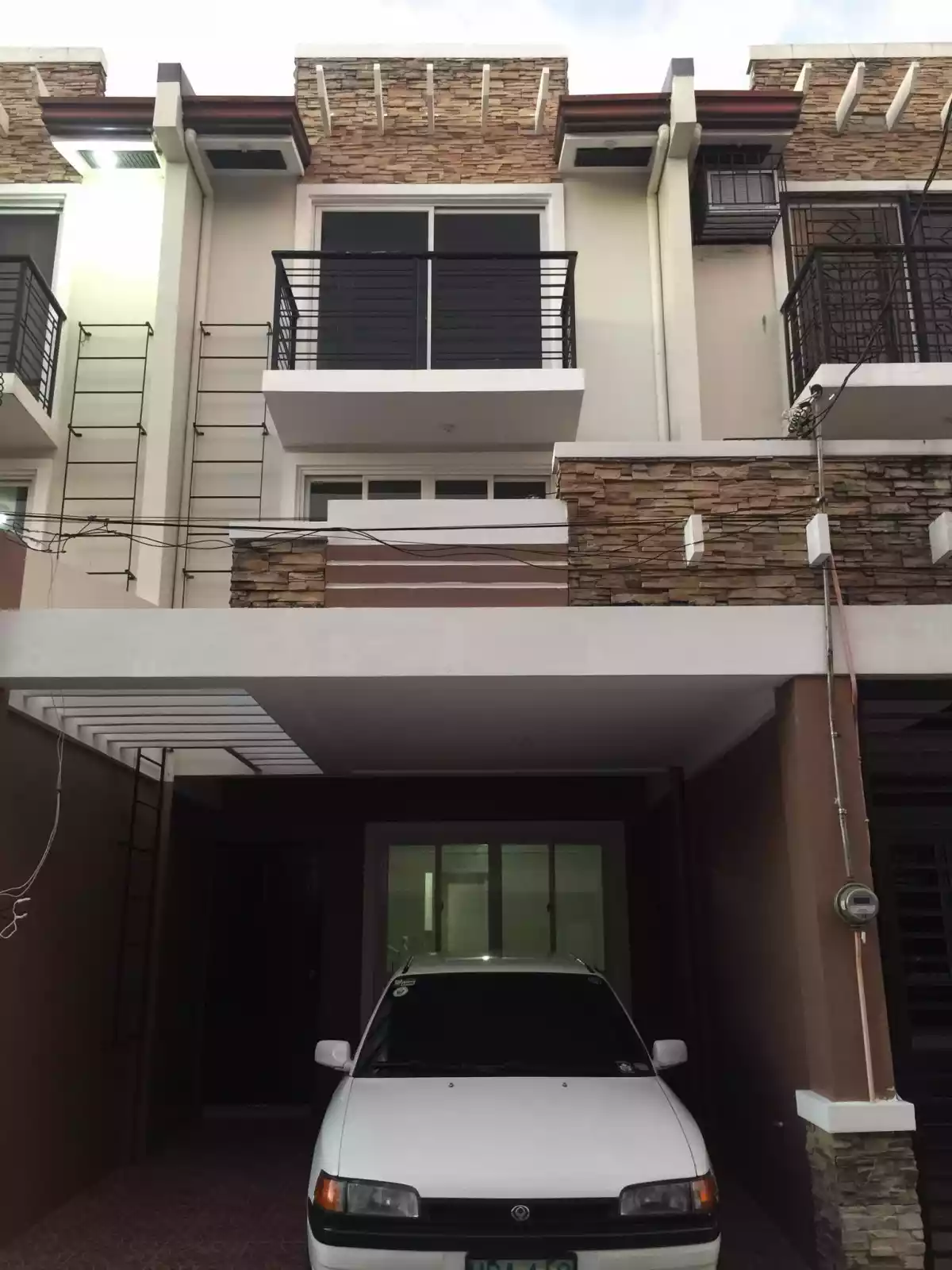 3 Storey Townhouse BF Homes ParaÃ±aque City — House and Lot in Metro Manila, Philippines — Photo 2