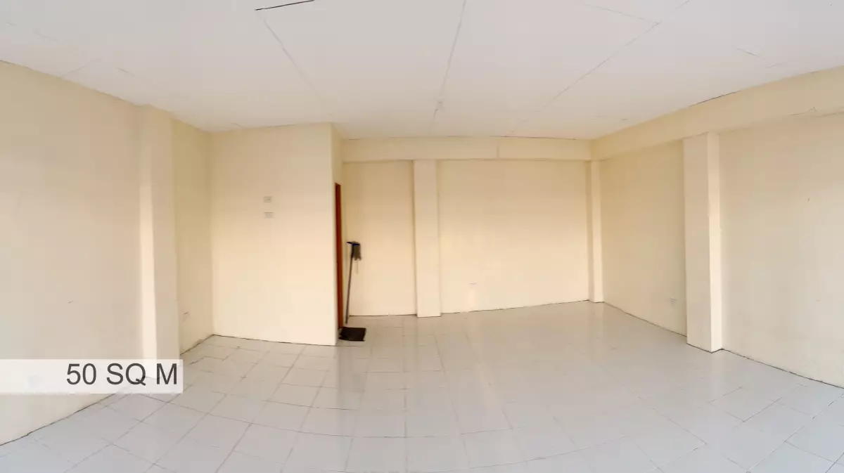 EDC COMMERCIAL SPACE FOR RENT - photo 4