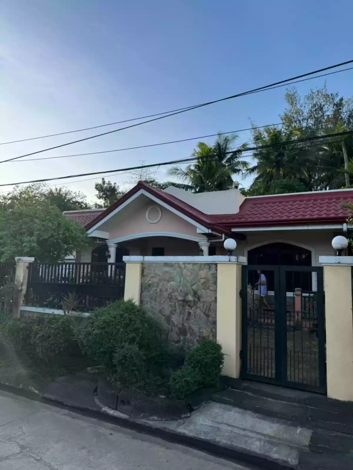 House and Lot for Sale @ Palestina Pili — House and Lot in Pili, Camarines Sur, Philippines — Photo 3