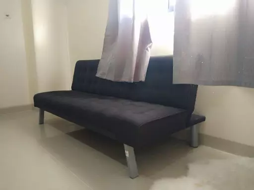 Open photo 15 of 25 — Studio unit @Eagle nest Condo