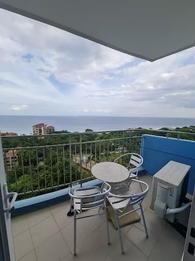 Open photo 18 of 28 — Condominium for Sale