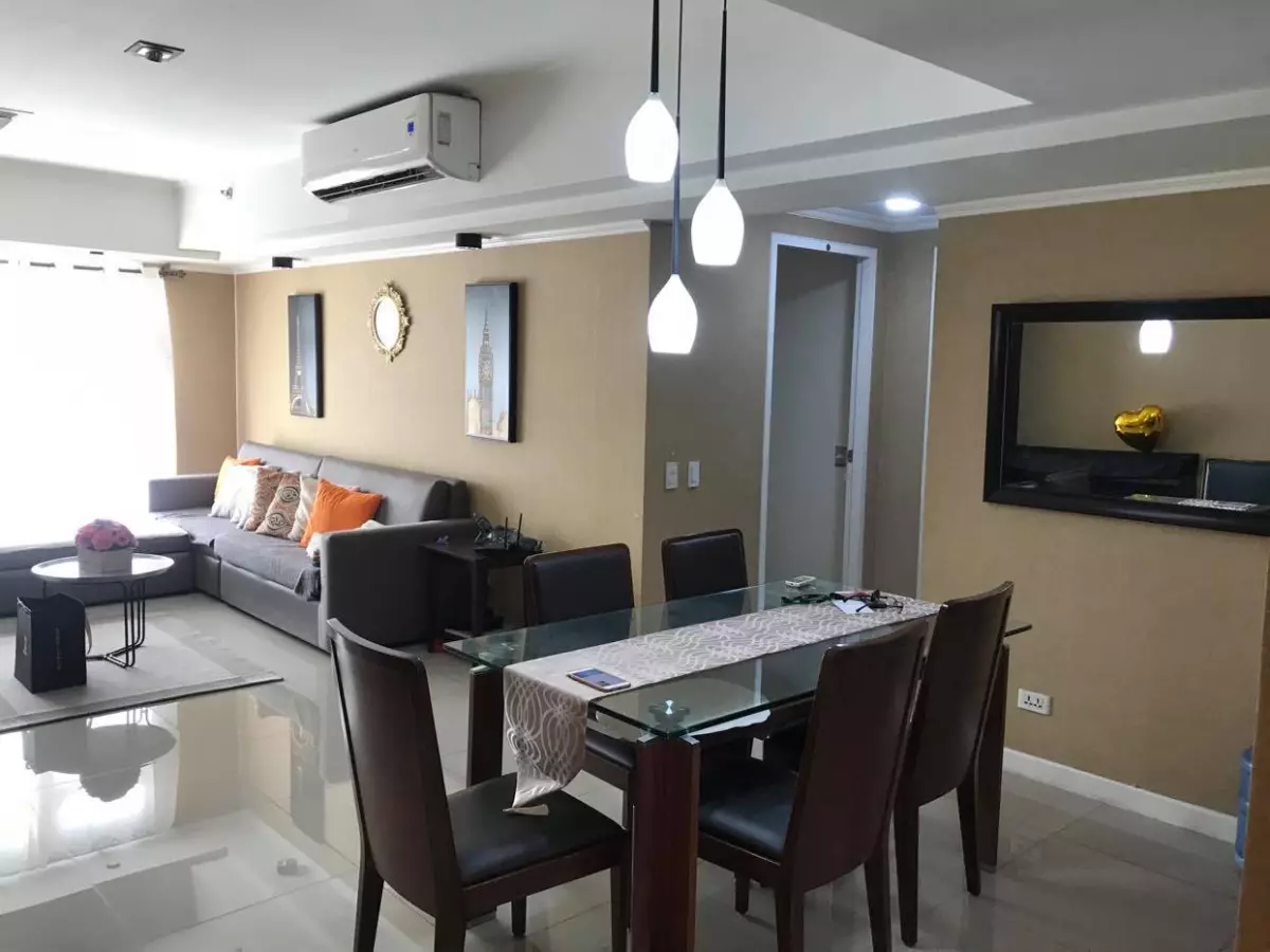 SEDONA 2-Bedroom + Parking Condo FOR RENT!!!! 