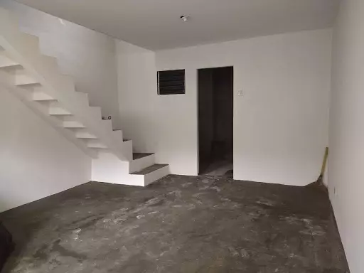 Very sacrifice sale house & lot - photo 3
