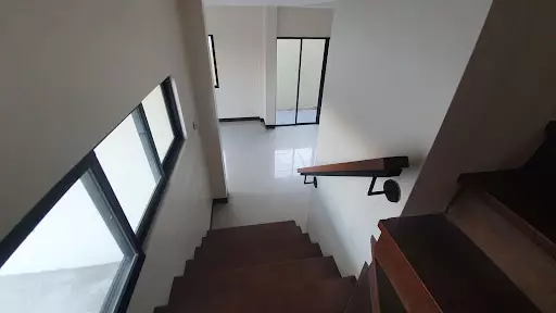 Open photo 36 of 121 — 4BR For Assume in Luana Dos