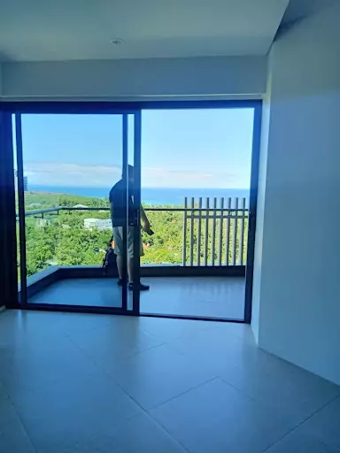 Open photo 11 of 19 — Rent to Own??1Bedroom Fully Furnished In Tambuli Seaside Living