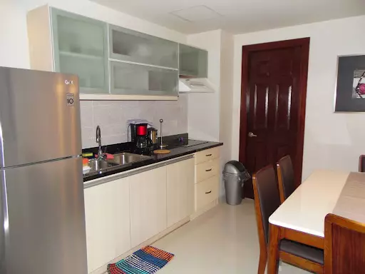 Avalon / Ayala 2BR-condo incl. Luxury fit-out / parking for sale — 2 Bedrooms in Unit 30G, Luzon Ave, Cebu City — Photo 7