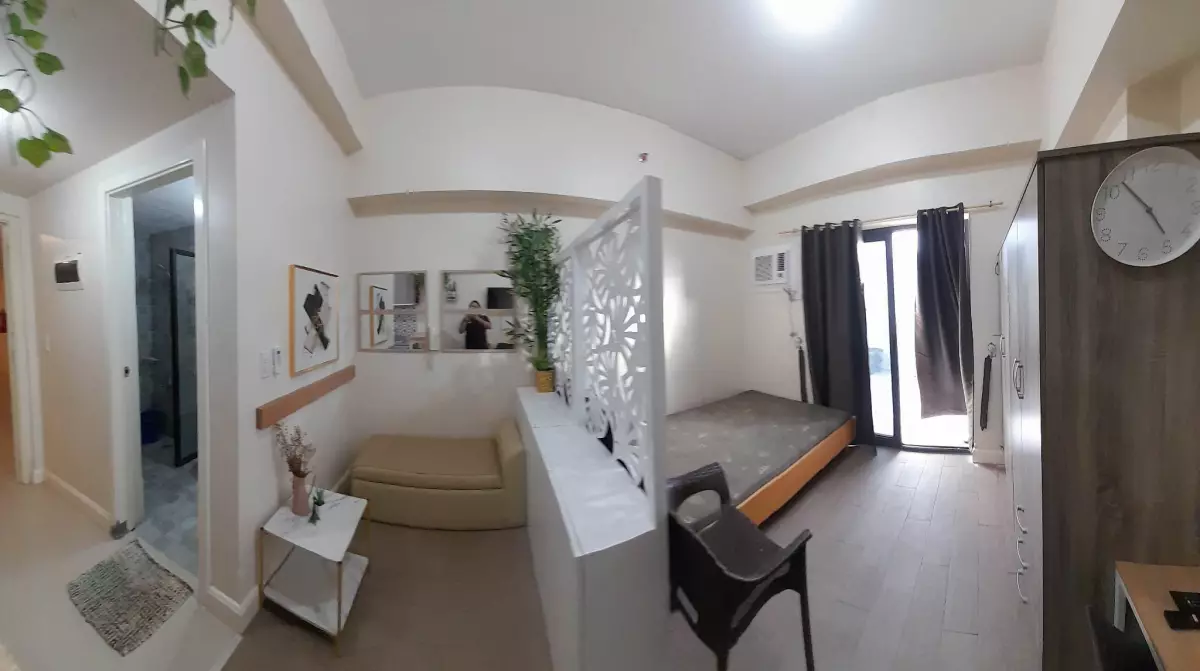 Grand Residences  studio w/balcony — Studio in Gov. M. Cuenco Avenue, Cebu City, Cebu — Photo 3