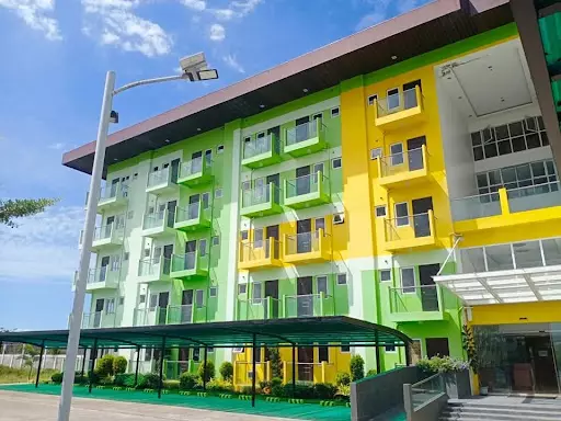002H — 1 Bedroom in Naga, Camarines Sur, Philippines — Photo 4