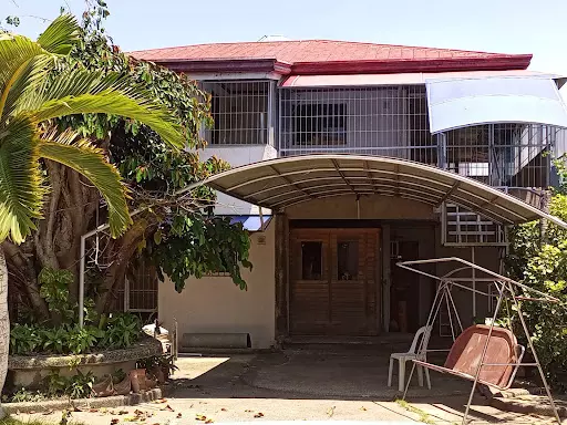 House and Lot with Pool in Helenville Subdivision Mactan — House and Lot in Mactan Airport Road, Lapu-Lapu City, Cebu — Photo 4