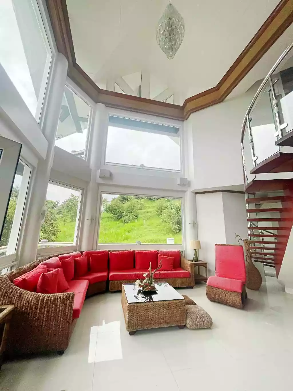 Impressive Taal View House and Lot for sale in Canyon Woods, Tagaytay! — House and Lot in Lemery, Batangas, Philippines — Photo 4
