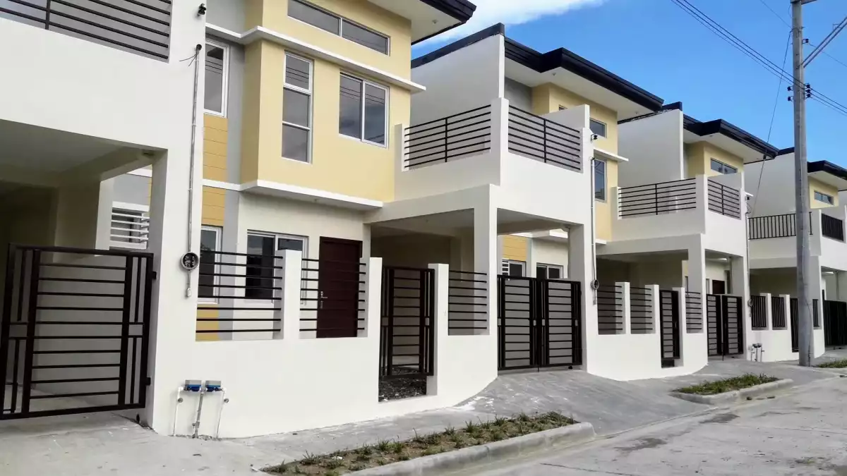 Brand new 2 Storey House - photo 4