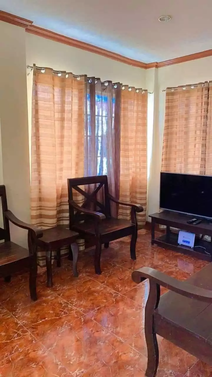 3Bedrooms House and Lot for Rent - photo 5