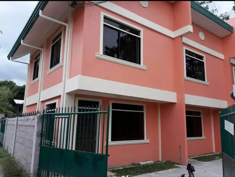 Open photo 11 of 11 — Apartment For Sale in Dumaguete City