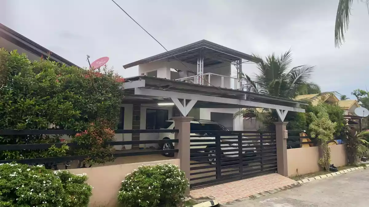 HOUSE AND LOT IN SANTIAGO VILLAS CATALUNAN GRANDE — House and Lot in Talomo, Davao City, Davao del Sur — Photo 2