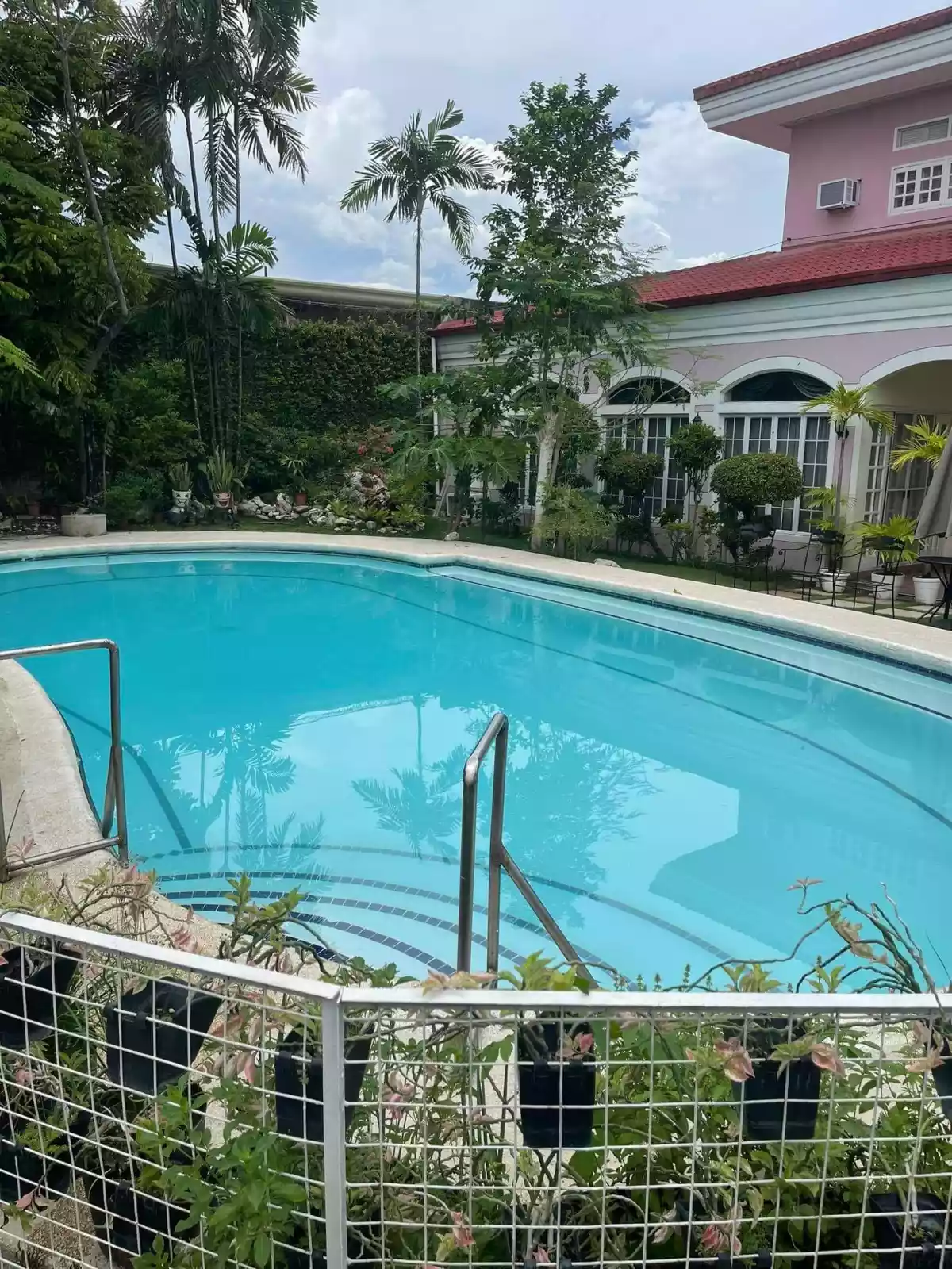Paradise Village house and lot with pool - photo 2