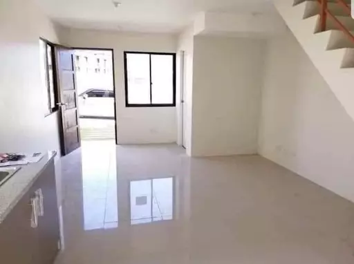 CASA MIRA SOUTH — Townhouse in Cebu City, Cebu, Philippines — Photo 3