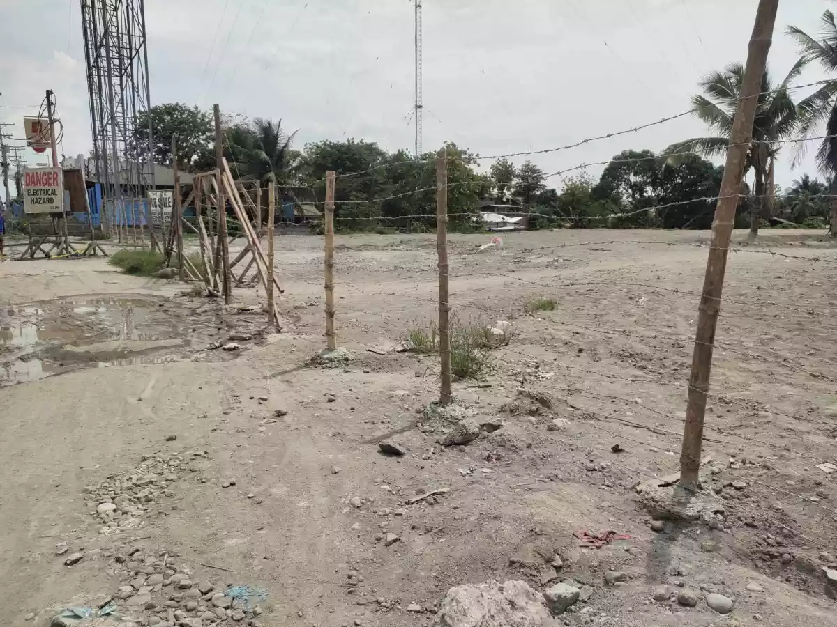 Prime Location Commercial Lot Along National Highway  - photo 7