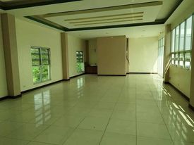 Commercial building for Sale — Building in Cavite, Philippines — Photo 6