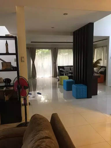 Open photo 20 of 31 — Elegant House and Lot