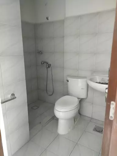 For Assume 1 br with balcony with Parking — 1 Bedroom in V Rama Avenue, Cebu City, Cebu — Photo 7