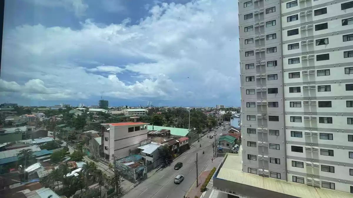 Open photo 12 of 21 — Semi-Furnished Studio Unit in Casa Mira Tower 2 Labangon For Rent @ 12K/Month 