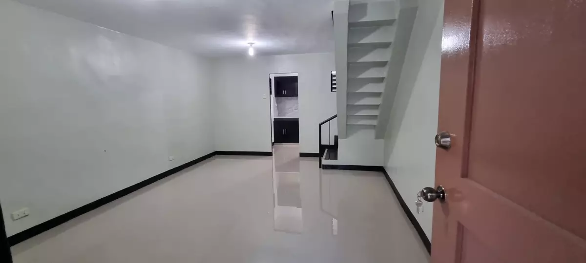House and Lot for Rent 
