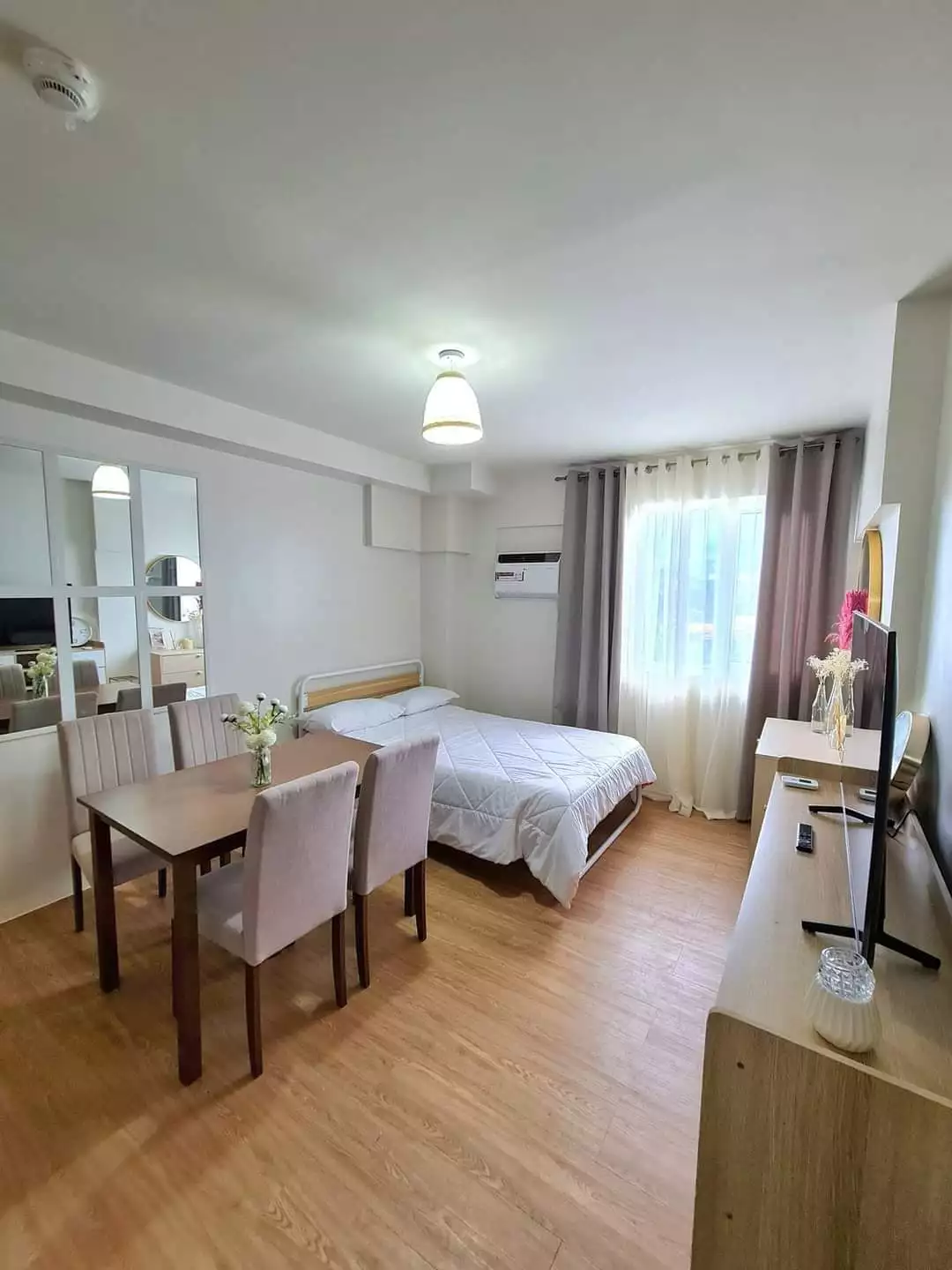 Symfoni Studio Unit
