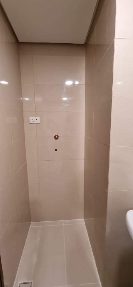 38 PARK STUDIO UNIT FOR ASSUME - photo 3