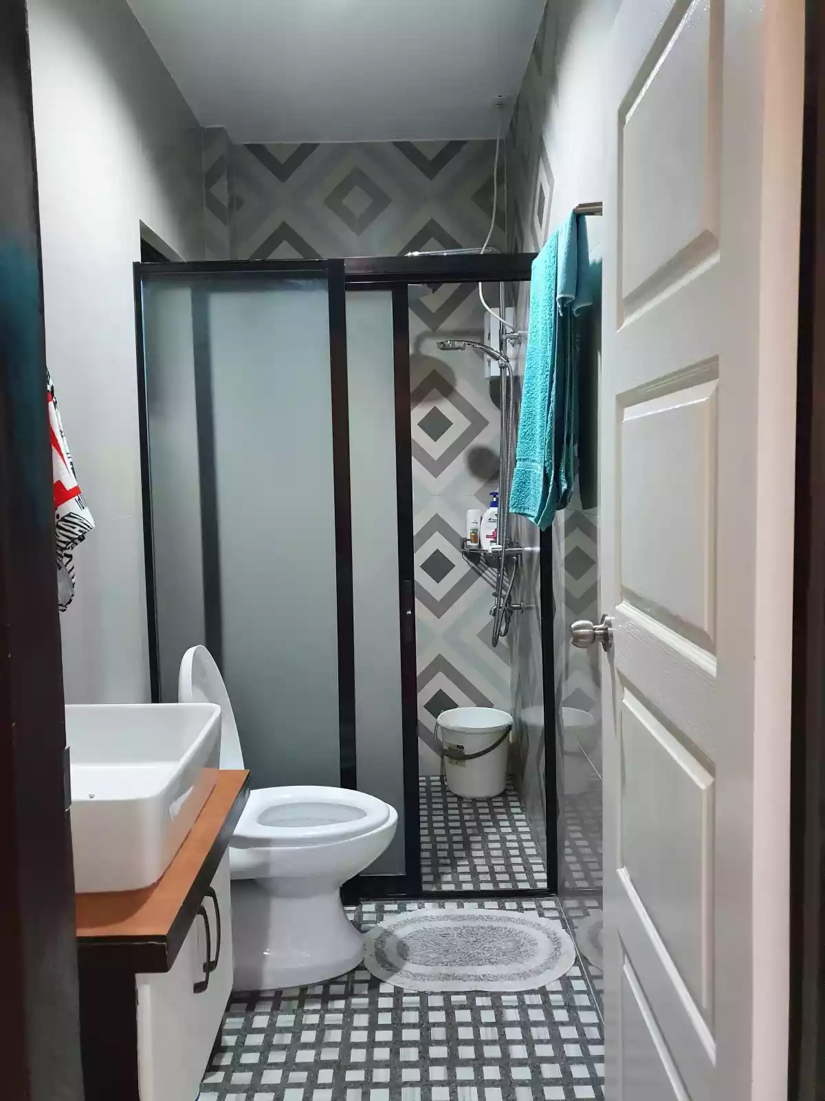 Open photo 20 of 37 — 📣📣AMAZING SALE📣📣 FULLY-FURNISHED TWO-STOREY HOUSE & LOT in Davao City