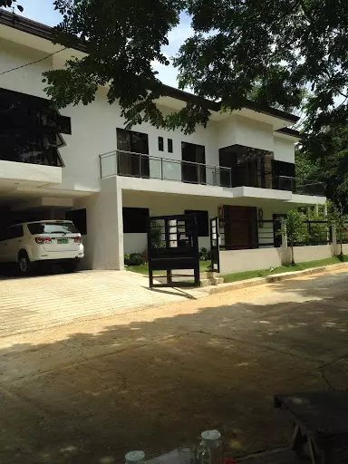 Open photo 22 of 31 — Elegant House and Lot