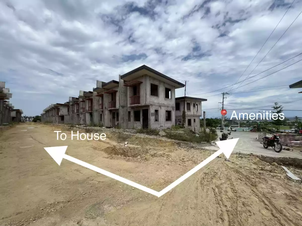 TOWNHOUSE FOR ASSUME CASAMIRA NAGA NEAR AMENITIES