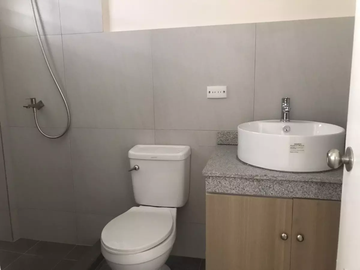 Townhouse for Rent in Banawa - photo 5