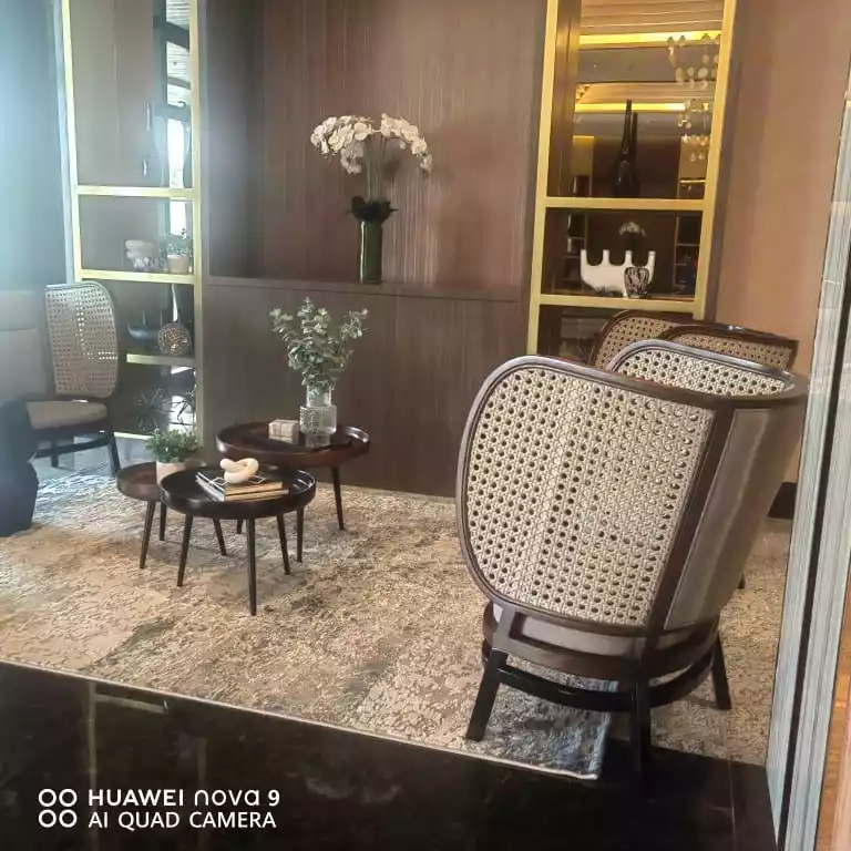 1 BEDROOM WITH BALCONY AND PARKING AT GALLERIA RESIDENCES FOR ASSUME — 1 Bedroom in Cebu City, Philippines — Photo 5