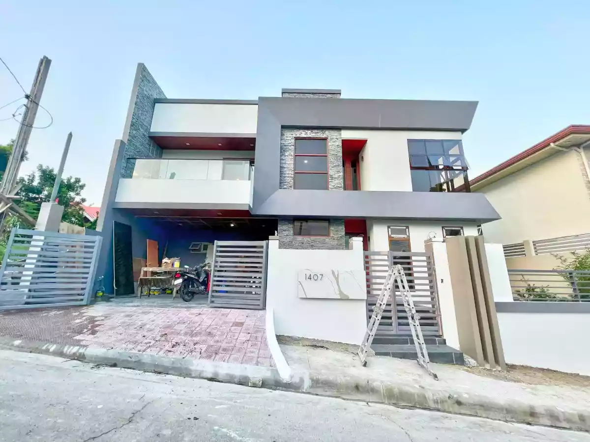 For Sale BRAND NEW Luxury Australian-Inspired House & Lot at Vista Grande Phase 1, Talisay City