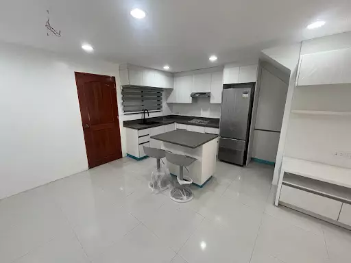 TOWNHOUSE FOR SALE in Crescent Ville Subdv North Casuntingan Mandaue  - photo 3