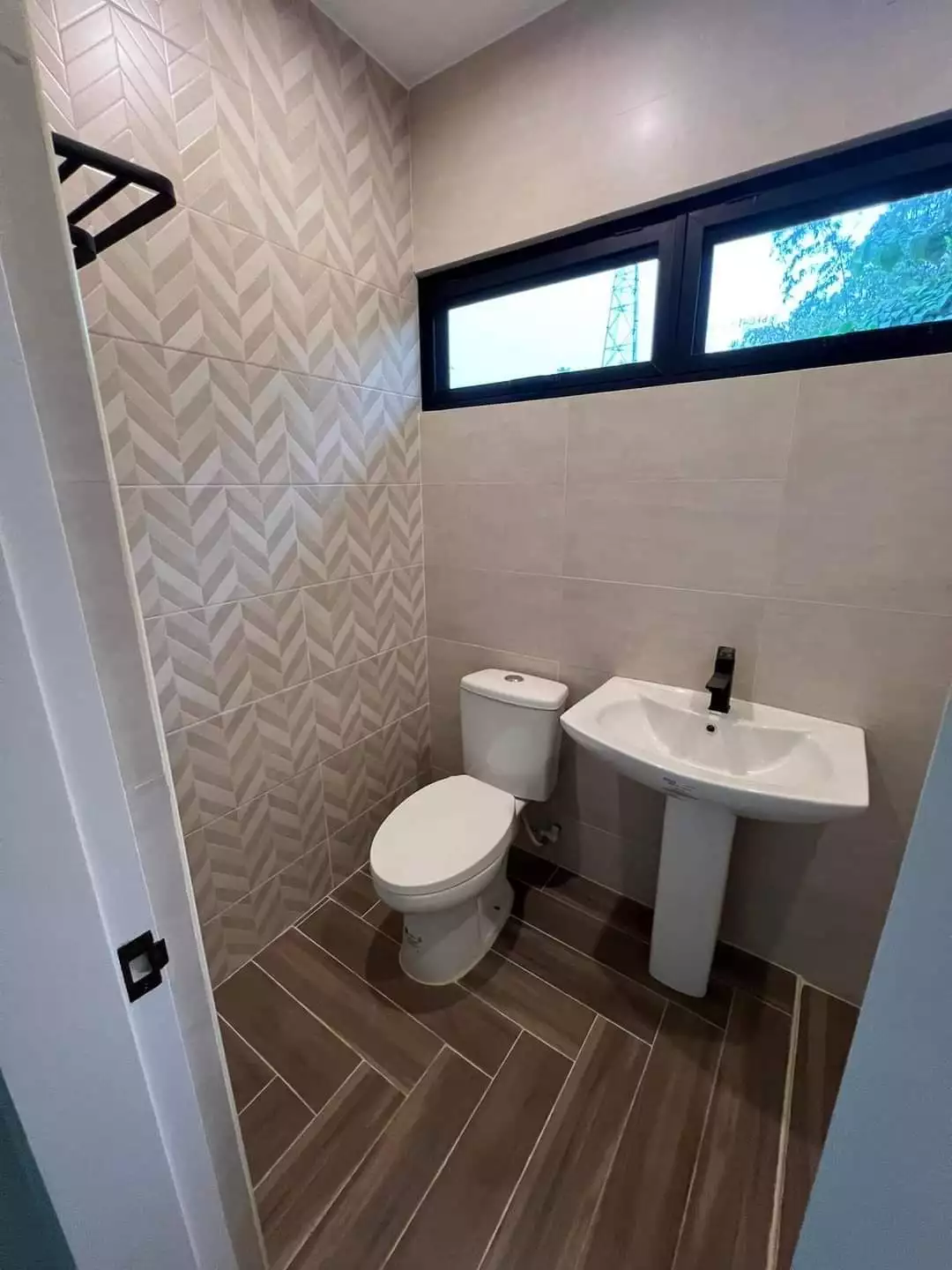Brandnew House and Lot in Talamban - photo 7