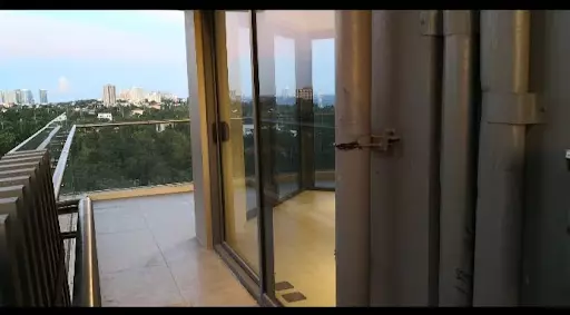 Open photo 17 of 21 — For rent