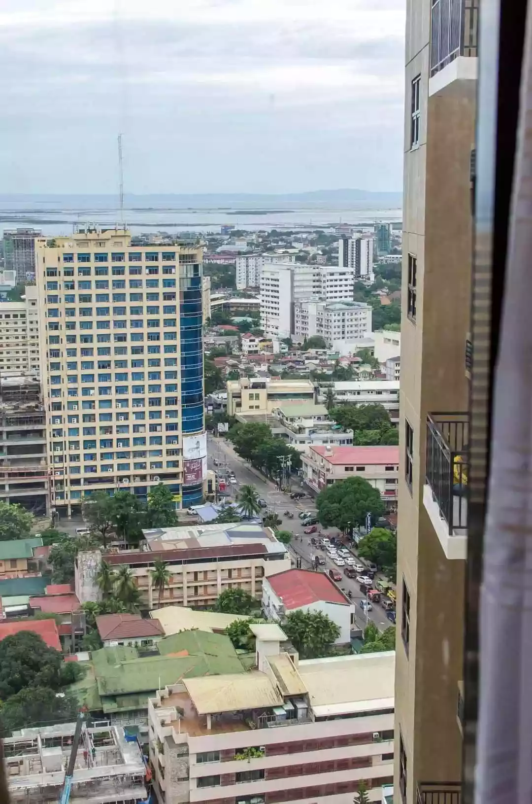 P18k Fully Furnished Studio in Azalea - photo 5