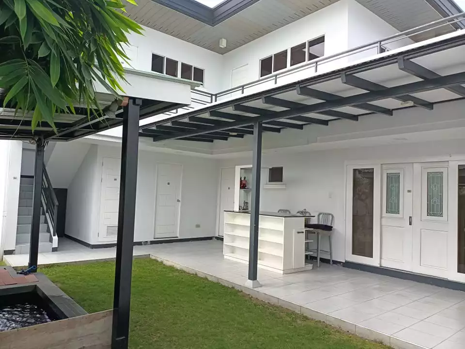 Two story house fully furnished at Fuente de villa abrille high end subdivision, tulip drive — House and Lot in Tulip Drive, Talomo, Davao City — Photo 5