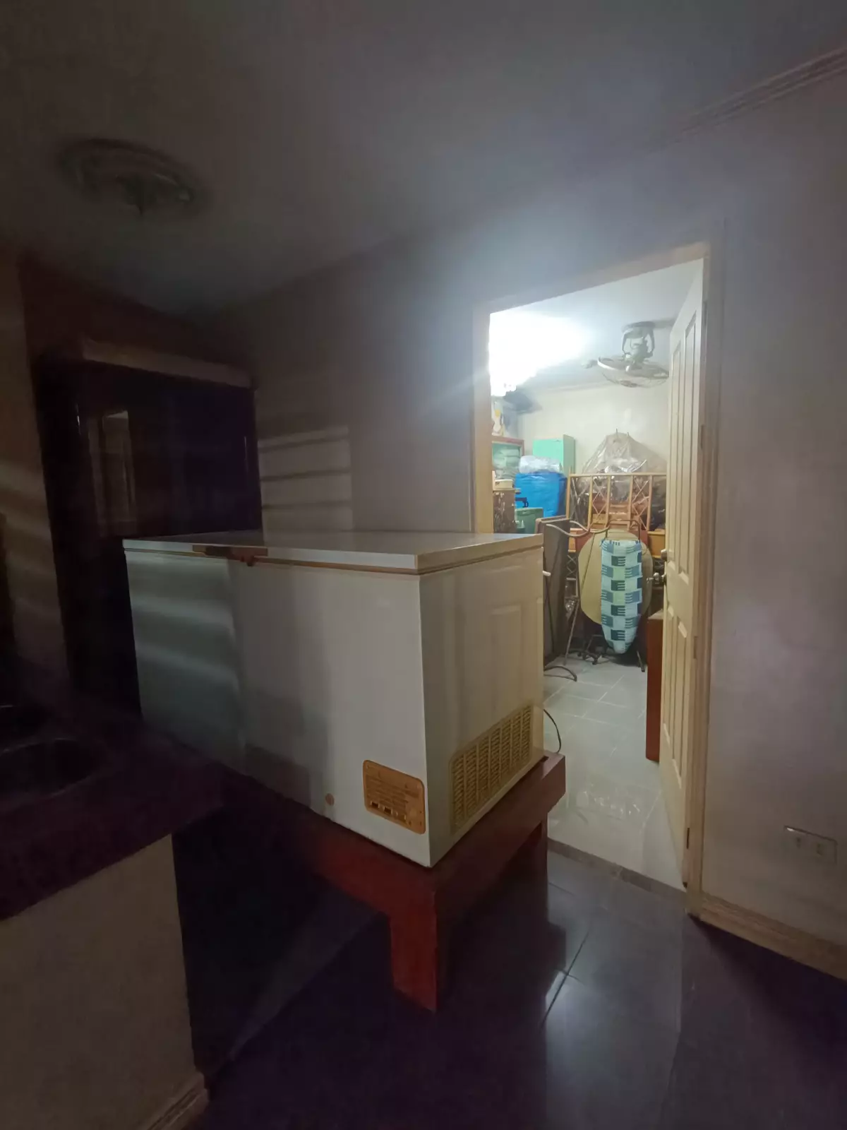 Open photo 16 of 17 — SACRIFICE SALE!  267sqm House & Lot from 25M markdown to 7M na lang!