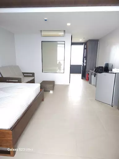 For Rent Studio Unit with Balcony in The Reef Mactan Island Cebu — Studio in Cebu, Dapdap, Lapu-Lapu City — Photo 7