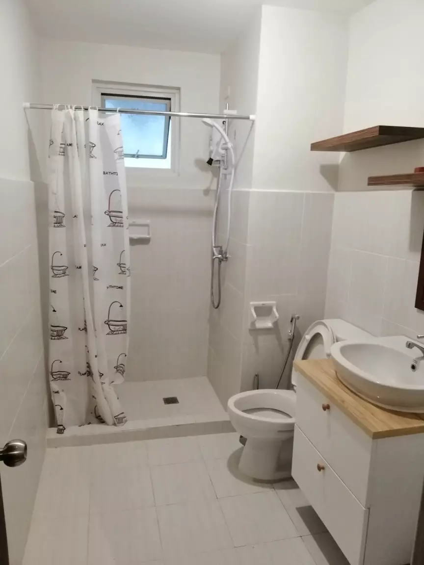 RUSH SALE! 1-BEDROOM CONDO IN DOWNTOWN CDO — 1 Bedroom in Cagayan de Oro, Philippines — Photo 3