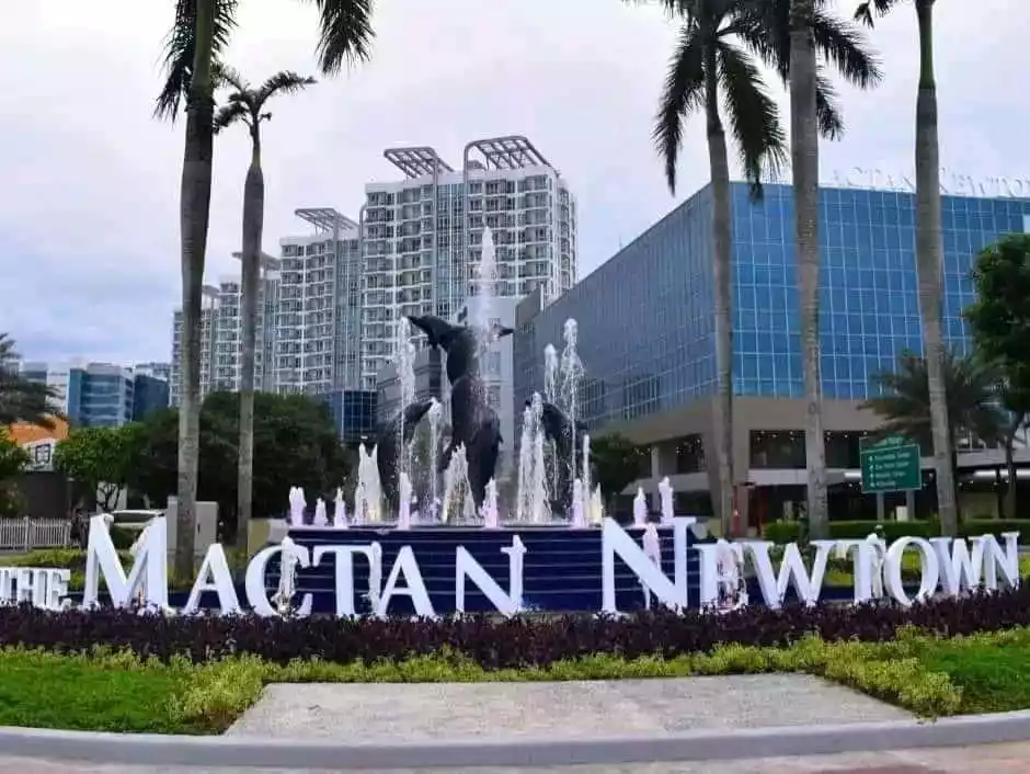 Mactan Newtown 8 boulevard  - photo 3
